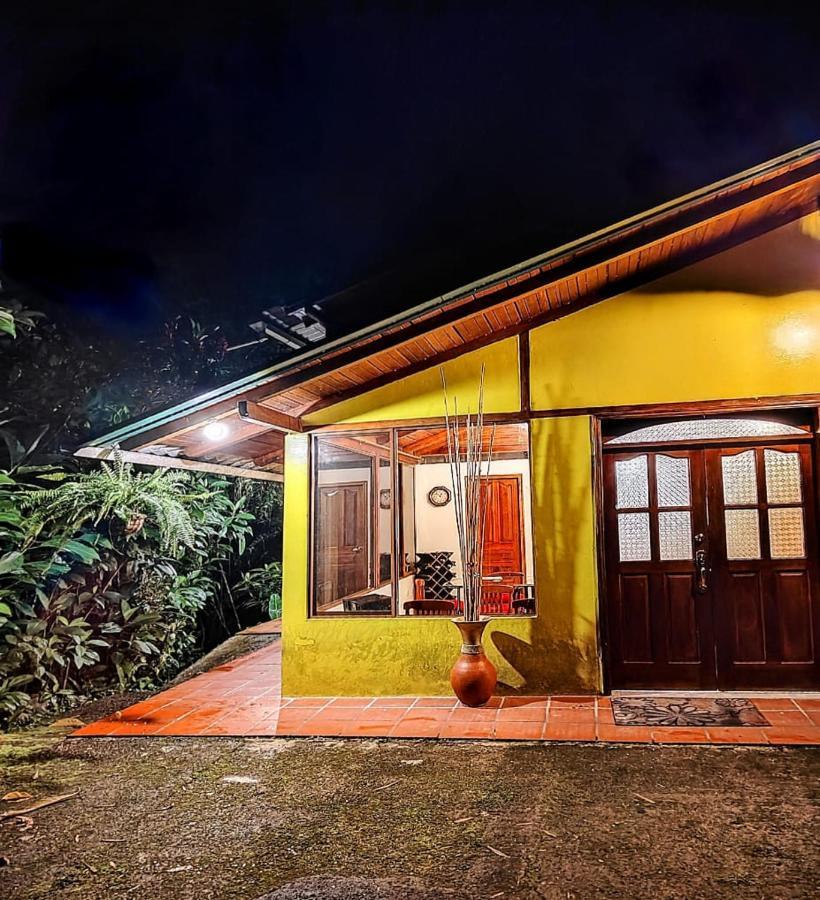 Senz Chalet Riverside - Mindo Dış mekan fotoğraf